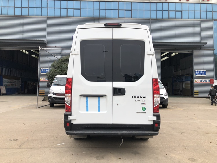 依維柯歐勝救護(hù)車