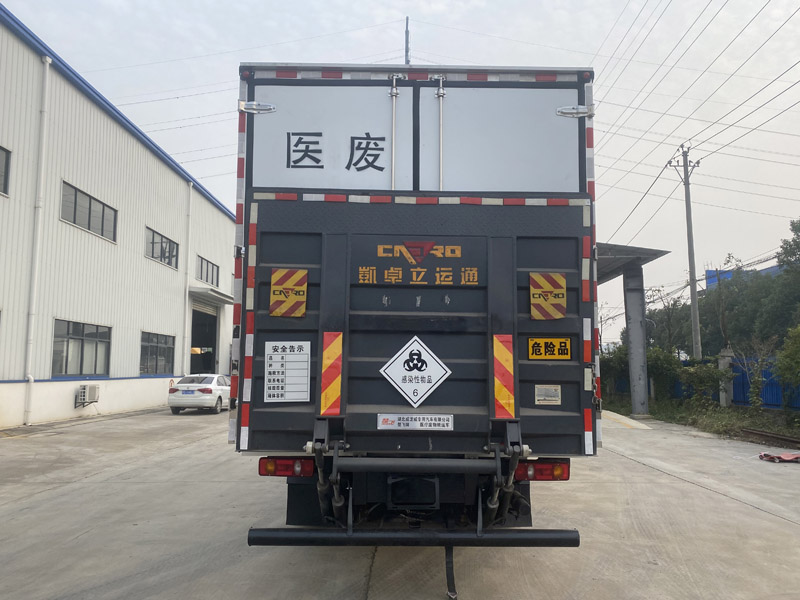 東風(fēng)天錦6.8m醫(yī)療廢物轉(zhuǎn)運車